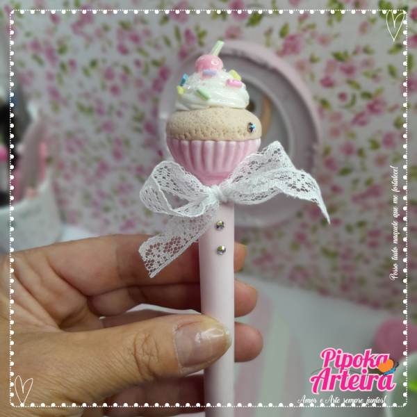 Caneta  cup cake rosa