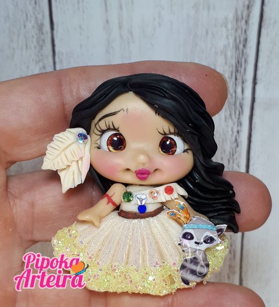 Aplique em biscuit Princesa Pocahontas